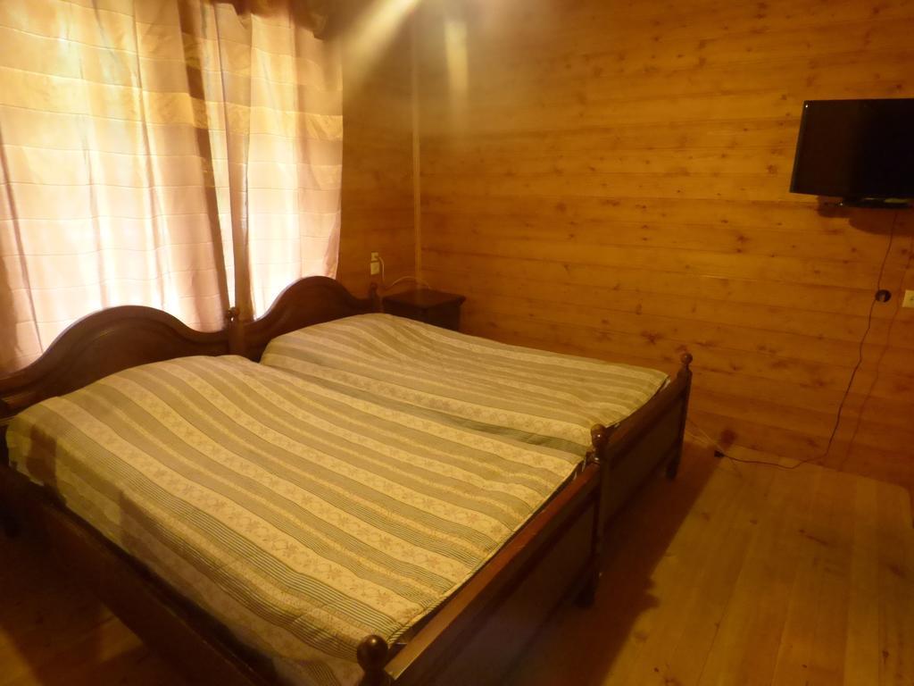 Hotel Hatsvali Mestia Pokoj fotografie